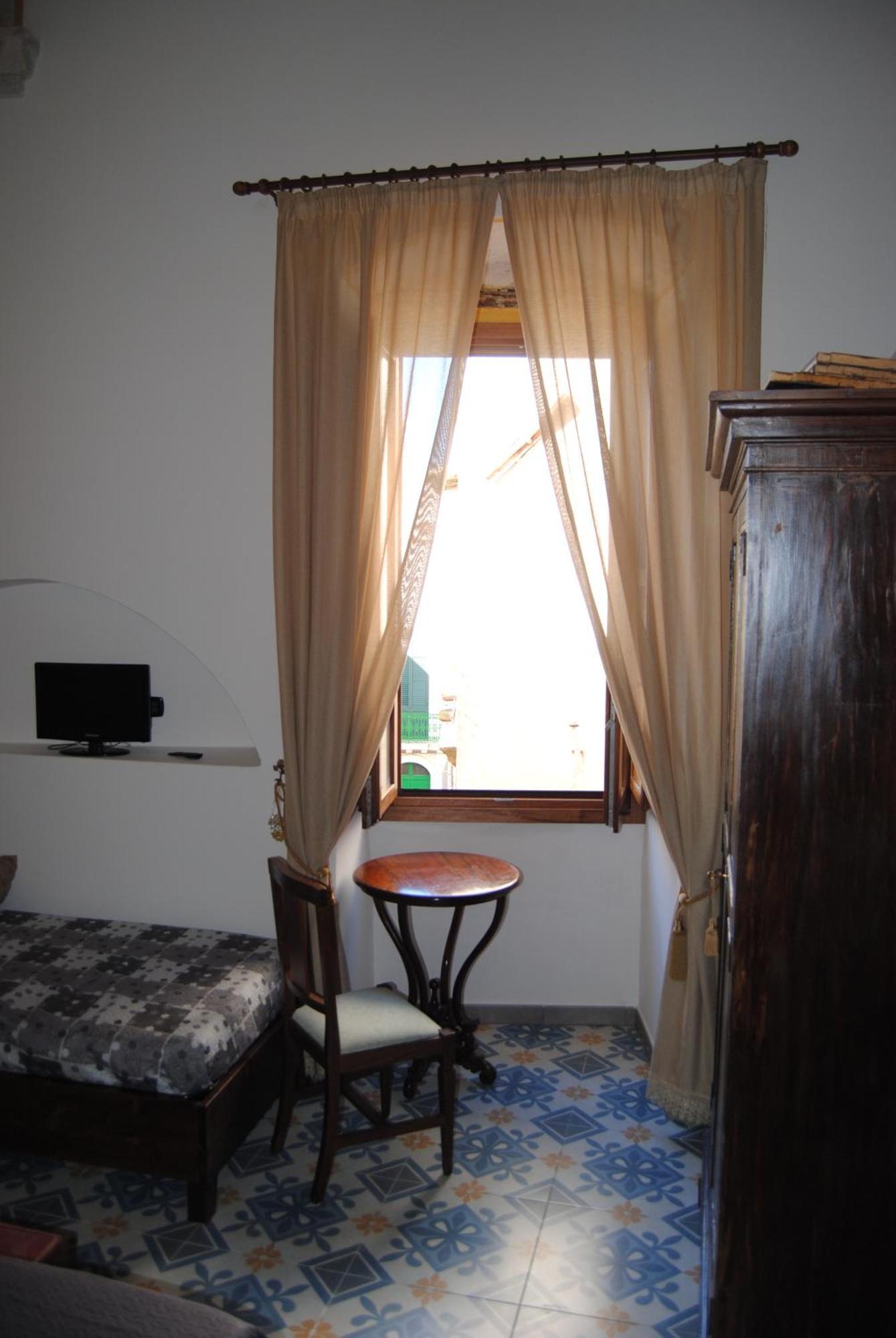 B & B Palazzo Maestro & Corte Maestro Rooms Gallipoli Rom bilde